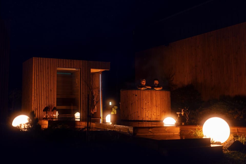 Night, People, Sauna, group of guests