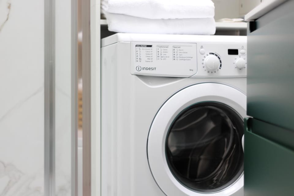 Bathroom, washing machine, washing machine