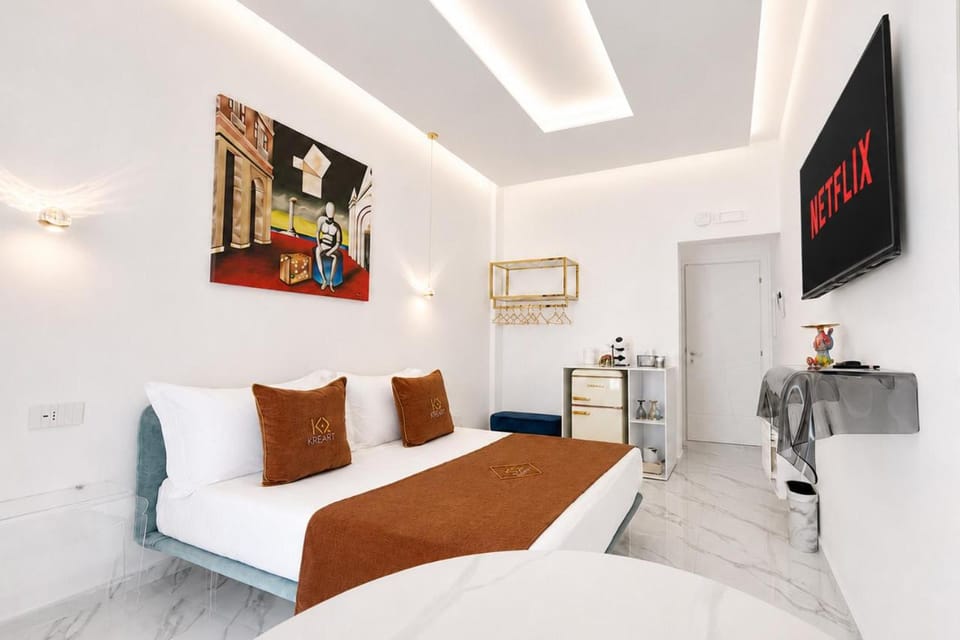 Bed, TV and multimedia, Photo of the whole room, Bedroom, air conditioner