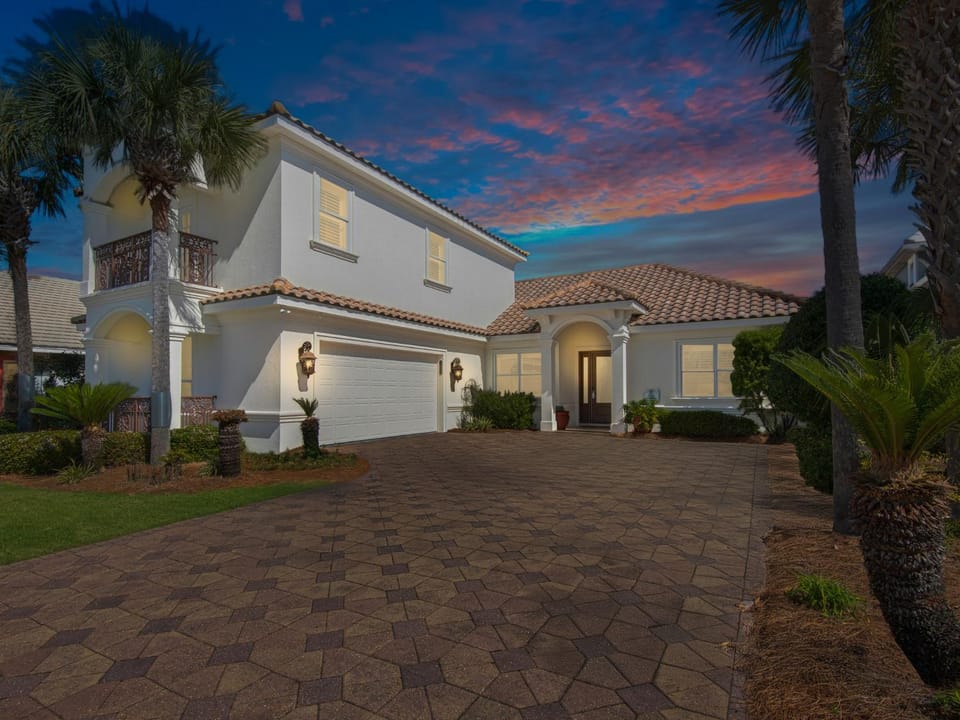 The Cove by Newman-Dailey House in Destin