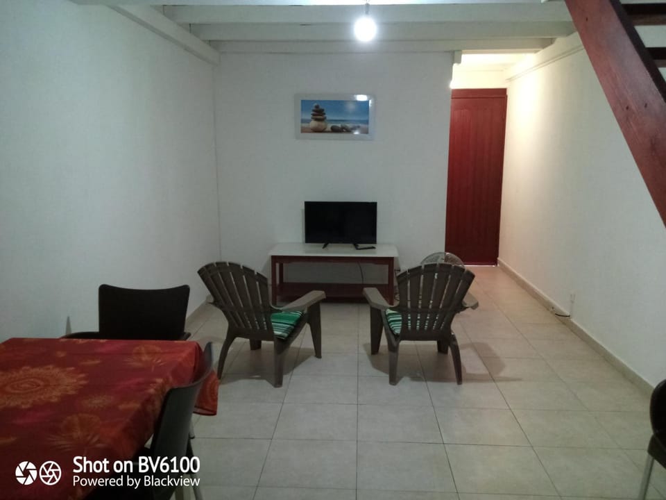 GITE COCLES 2 NUITS MINIMUM Apartment in Grande-Terre, Guadeloupe