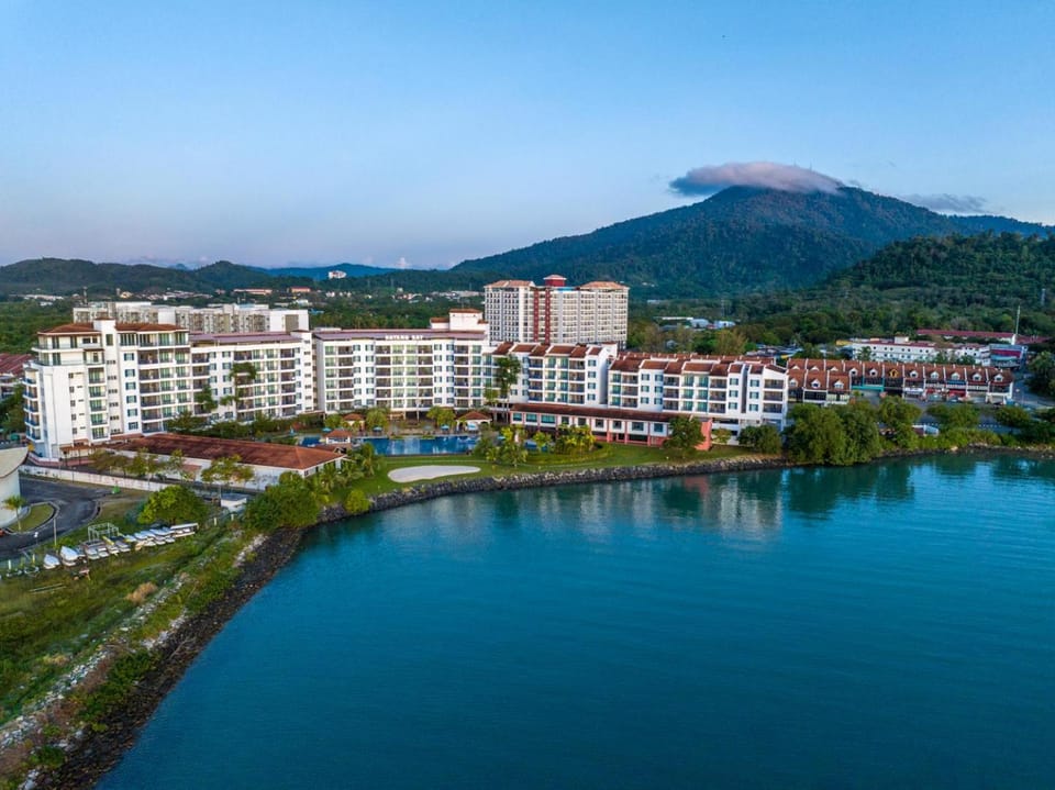 Property building, View (from property/room), Mountain view, Pool view, Sea view