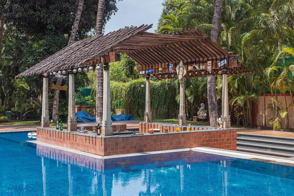 Pool view, Swimming pool, Swimming pool, oven
