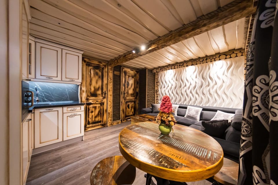 U Tadka dom z jacuzzi na zielonej House in Poland