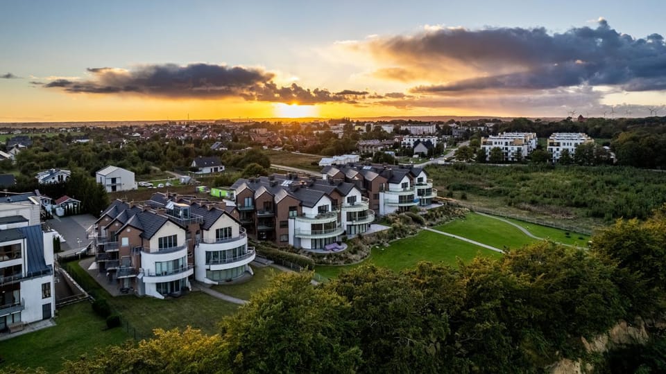 Property building, Bird's eye view