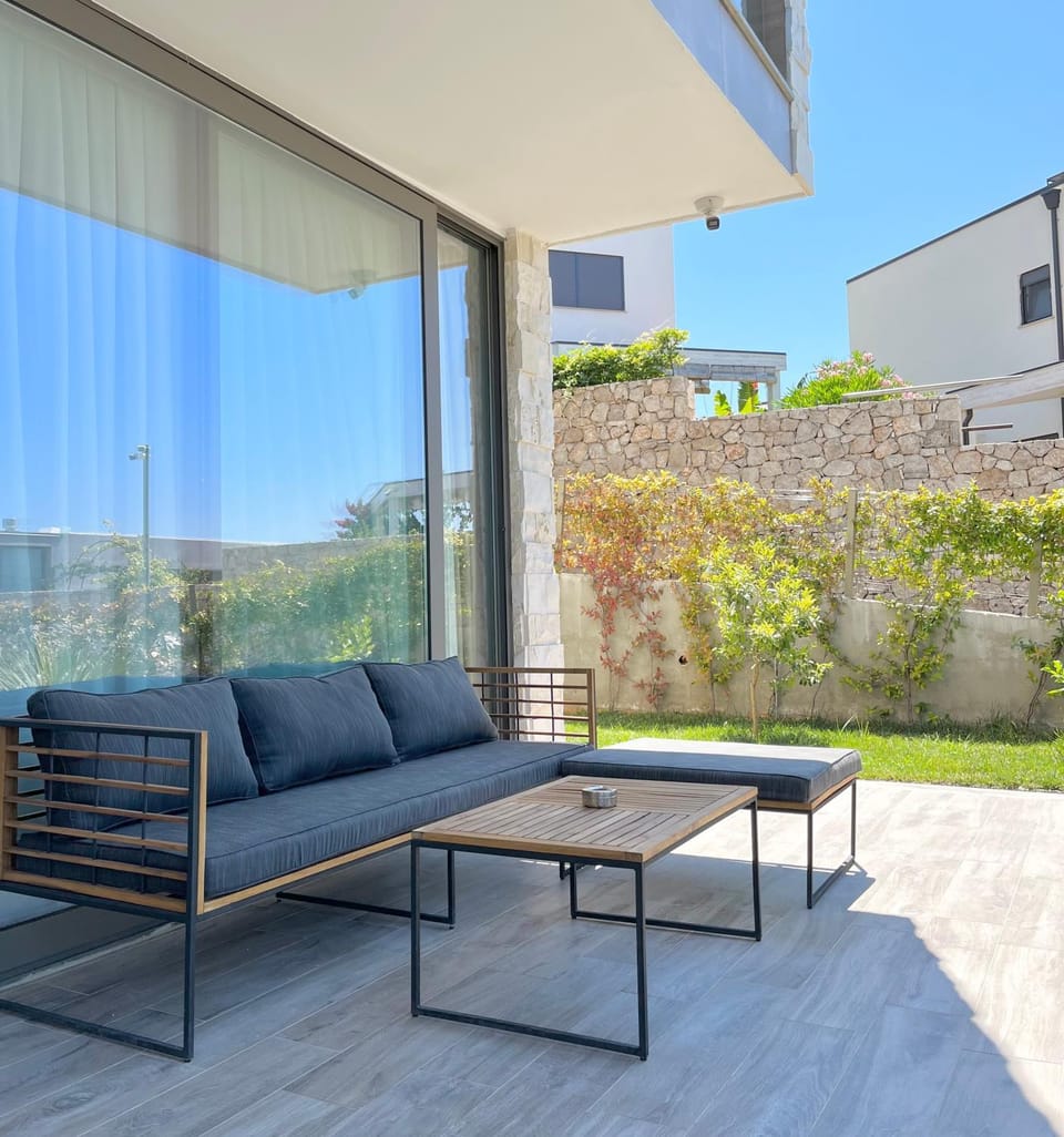 Vesper Suites Bed and Breakfast in Vlorë County, Albania