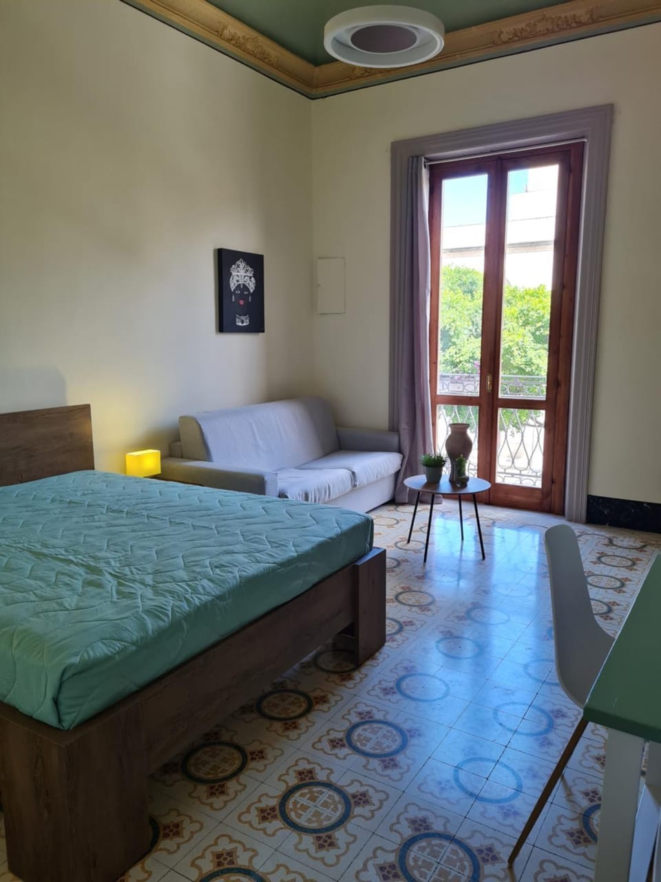 Bed, Photo of the whole room