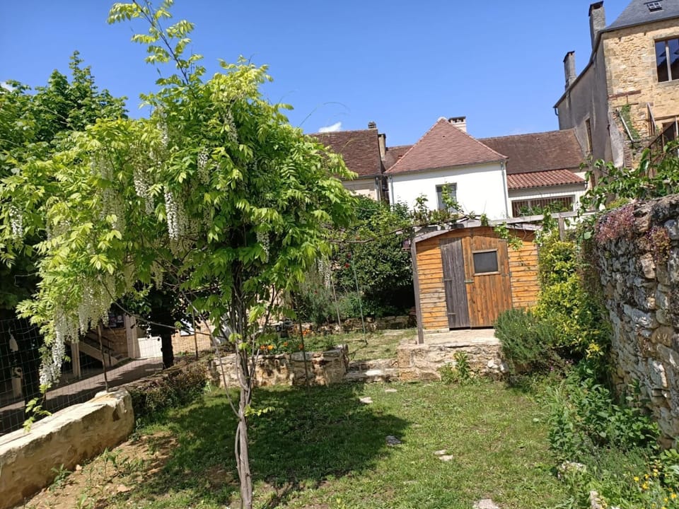 Maison de caractère au cœur de la cité médiévale de Gourdon House in Occitanie