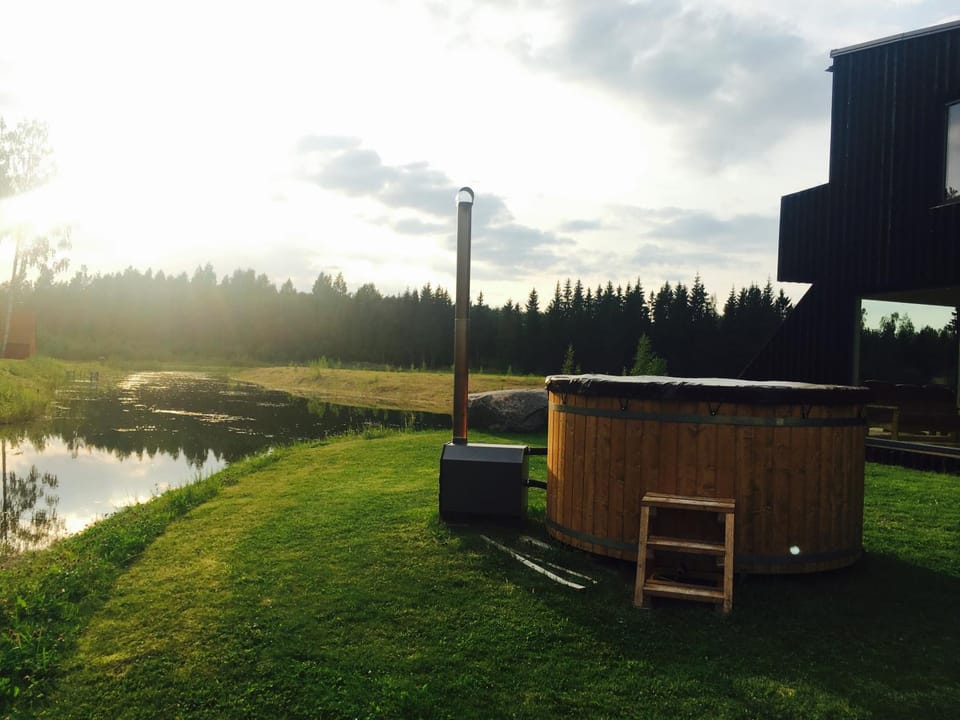 Summer, Area and facilities