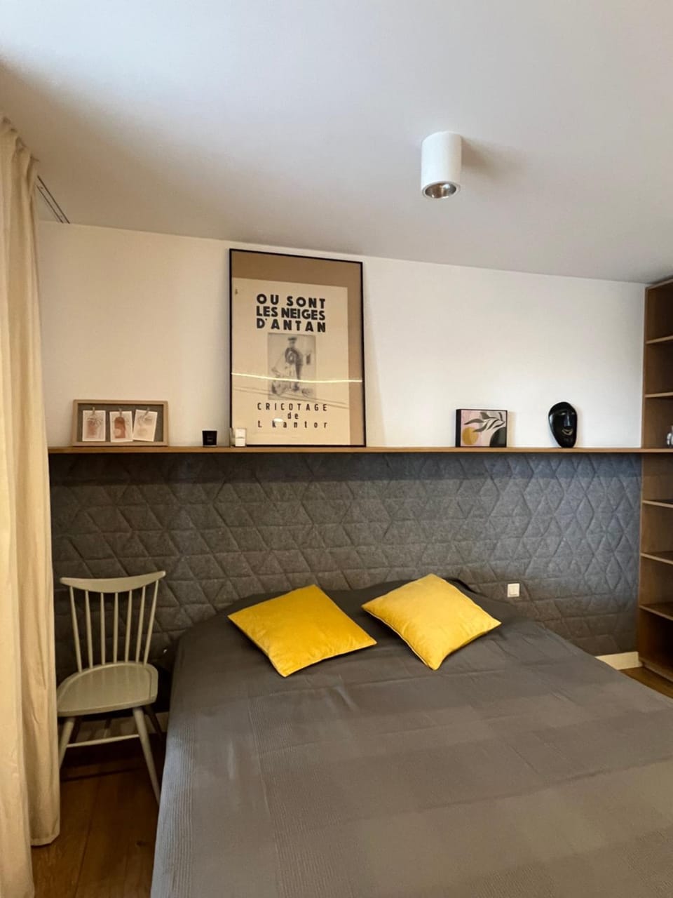 By The River Apartment in Krakow