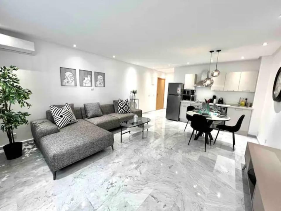Gauthier Living by ShortStayMaroc, Appartement Équipé, Centre, 1 ou 2 Chambres Apartment in Casablanca