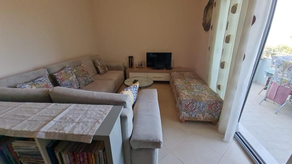 Sea View apartment Apartment in Vlorë County, Albania