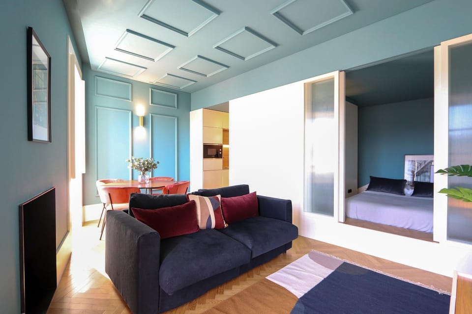 Living room, Seating area