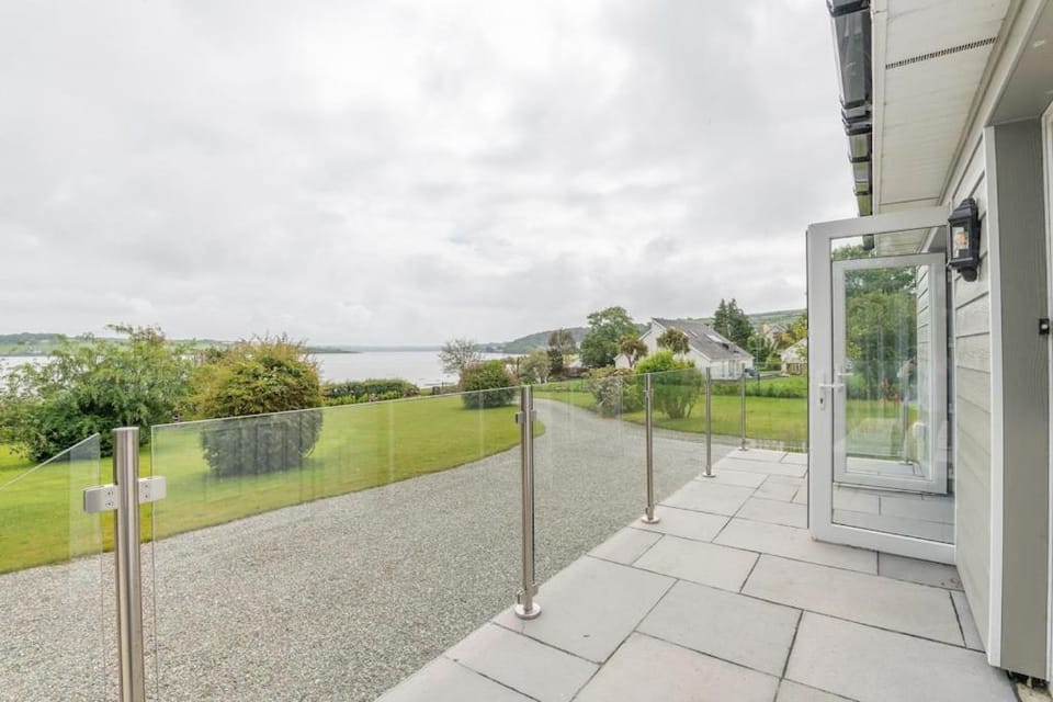 2 BED WATERFRONT PROPERTY - CLOSE TO COURTMACSHERRY House in County Cork