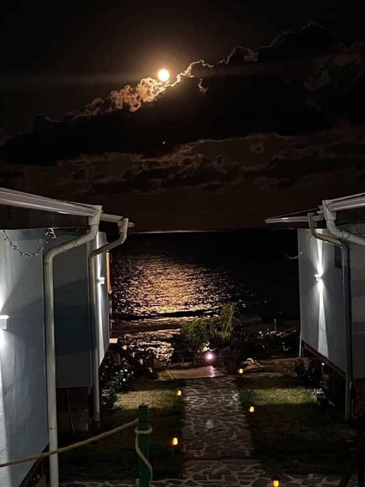 Къщи за гости Свети Йоан Кръстител - Guest houses San Juan Bautista Villa in Varna