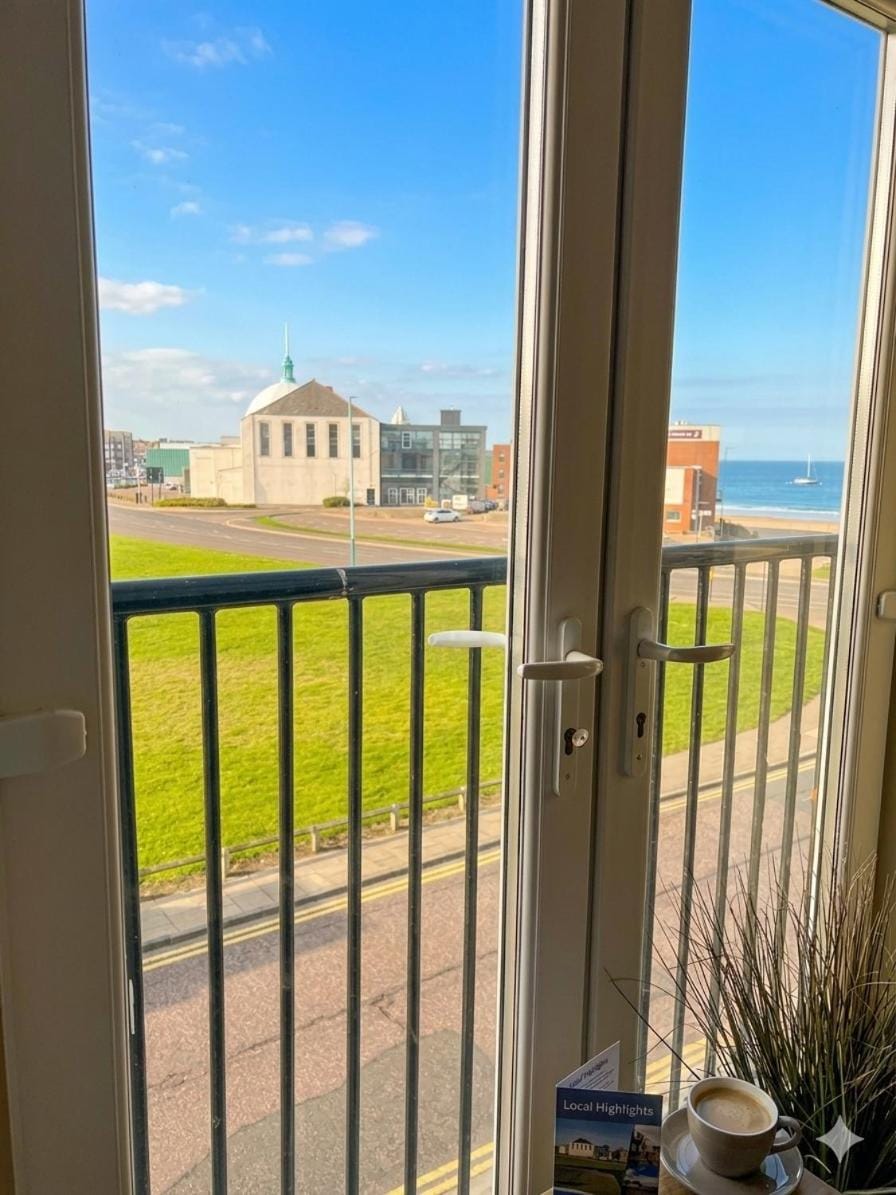 View (from property/room), Balcony/Terrace