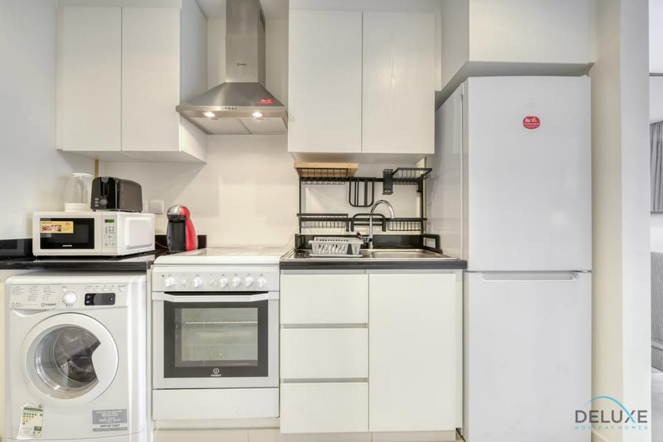 Kitchen or kitchenette, minibar, pet friendly, toaster, washing machine