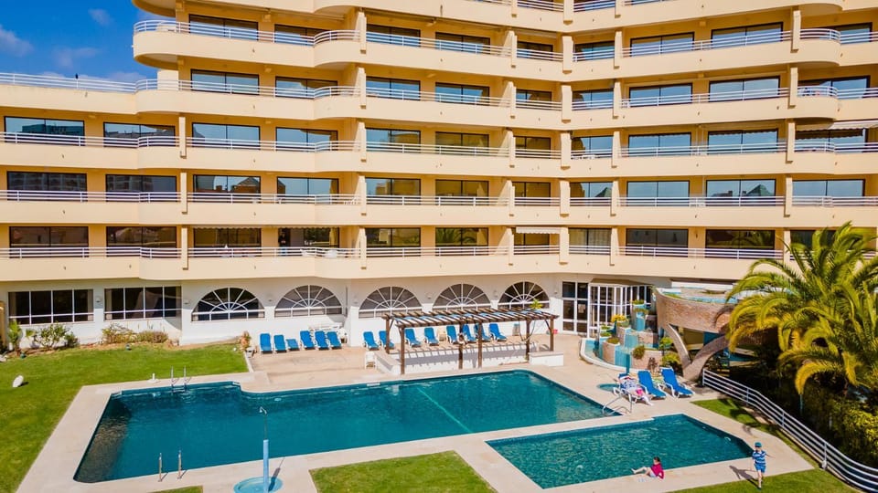 Property building, Swimming pool