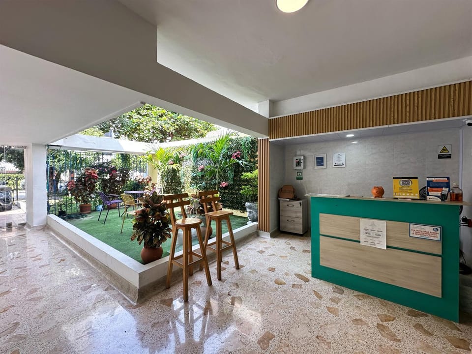 Lobby or reception, Seating area