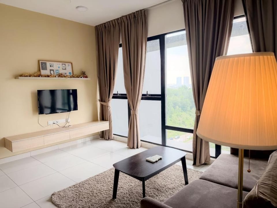 TV and multimedia, Living room, Photo of the whole room, Seating area, Evening entertainment