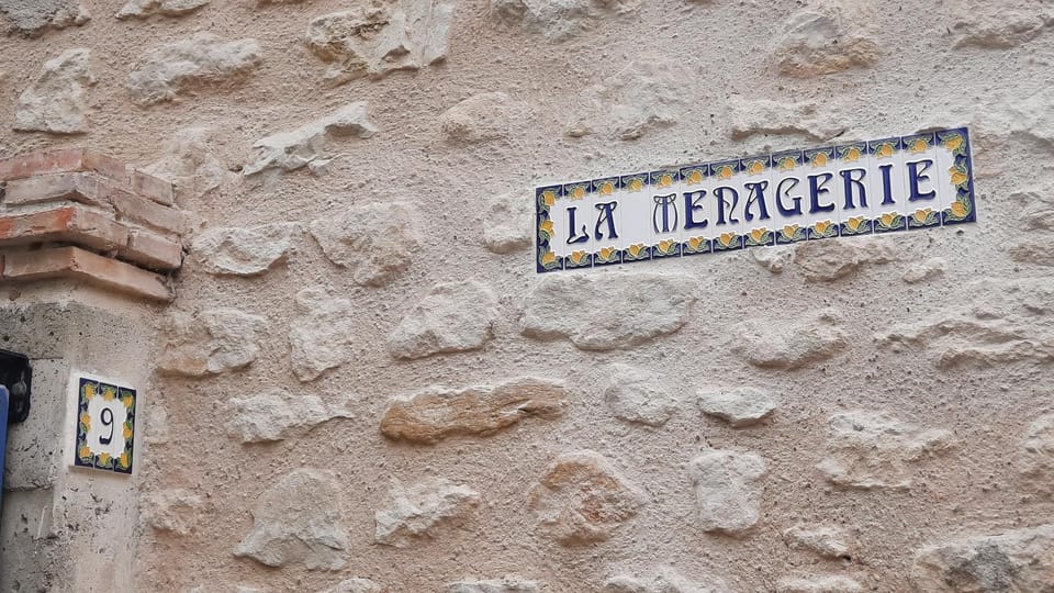 Property logo or sign