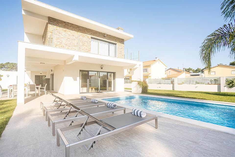 Villa Sassi Villa in Setubal District