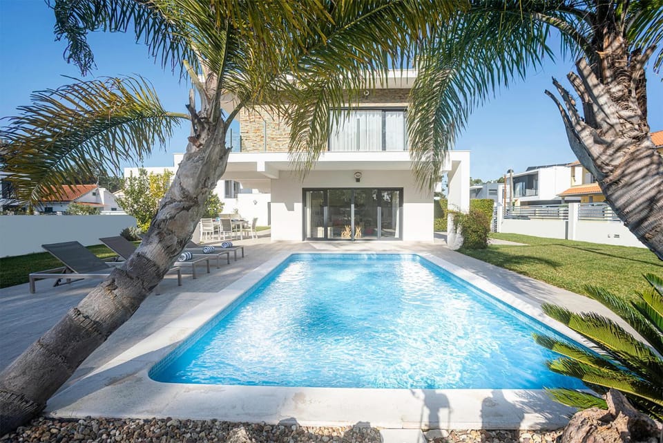Villa Sassi Villa in Setubal District