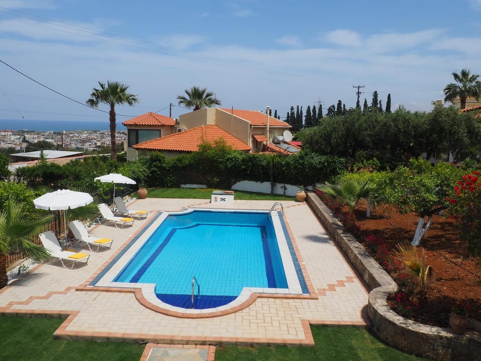 Garden, Garden view, Pool view, Swimming pool