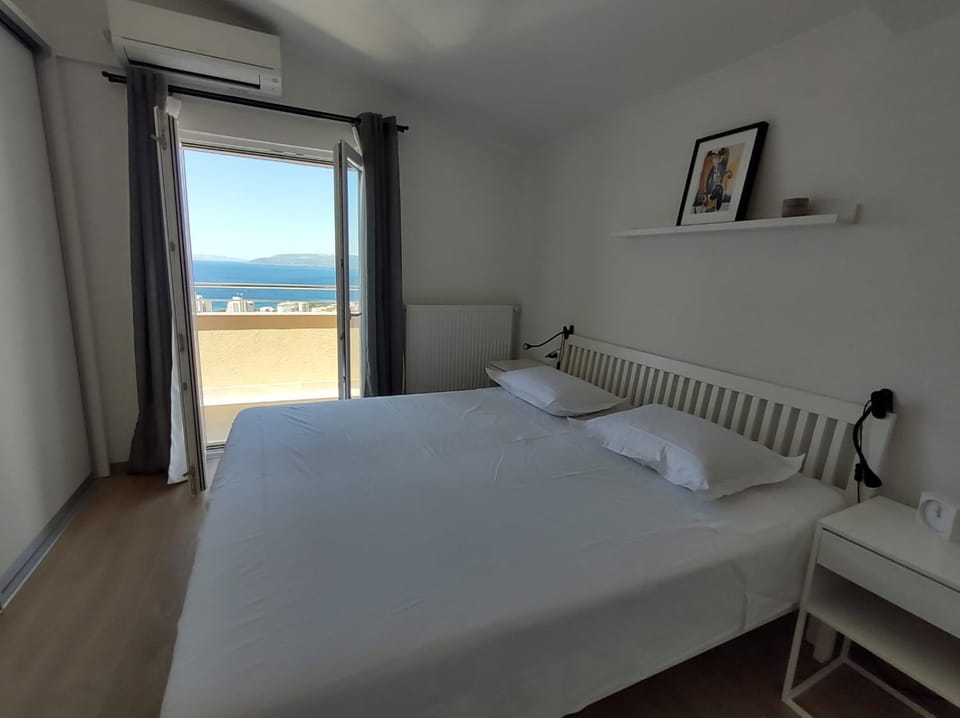View (from property/room), Bedroom, Sea view