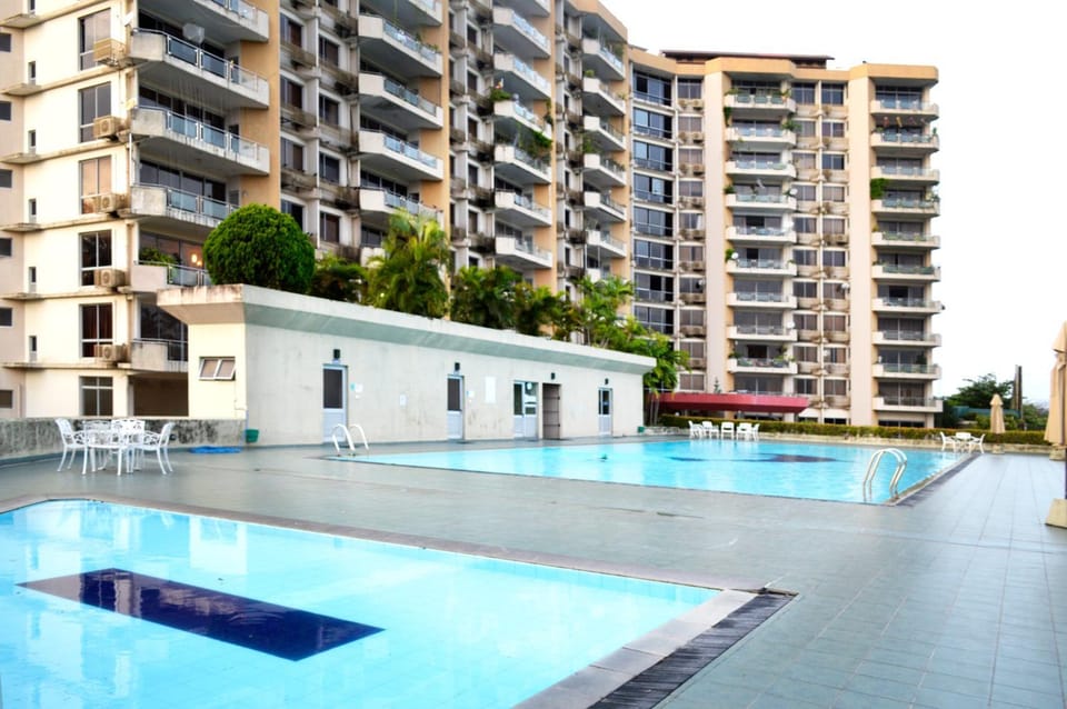 Property building, Swimming pool