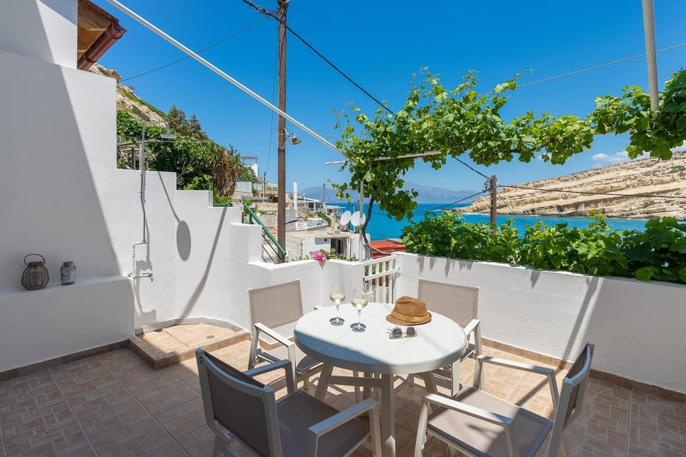 Natural landscape, View (from property/room), Balcony/Terrace, Sea view
