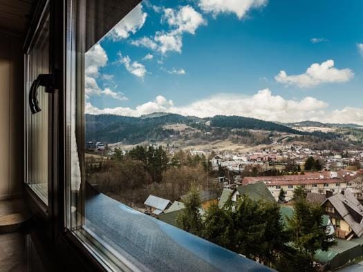 Day, Natural landscape, City view, Mountain view