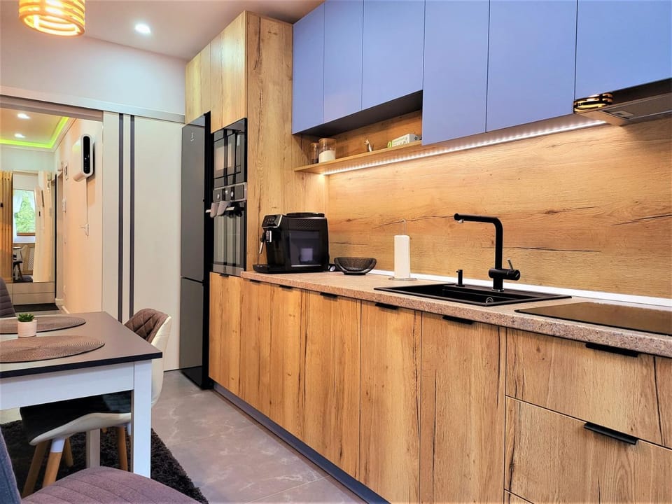 Coffee/tea facilities, Dining area, dishwasher, minibar, pet friendly, laundry, kitchen