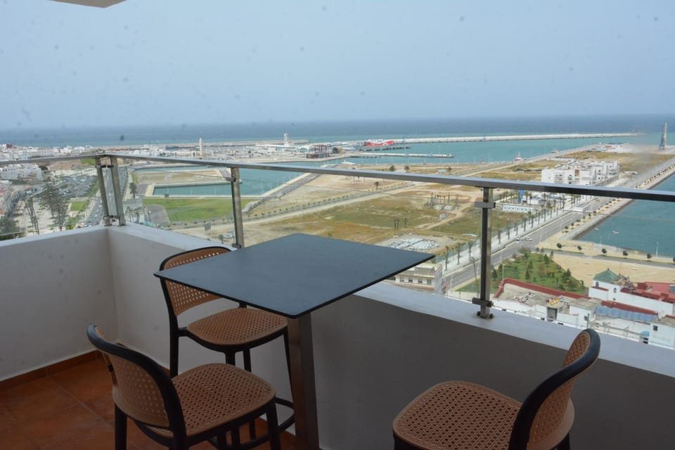 Patio, Balcony/Terrace, City view, Sea view