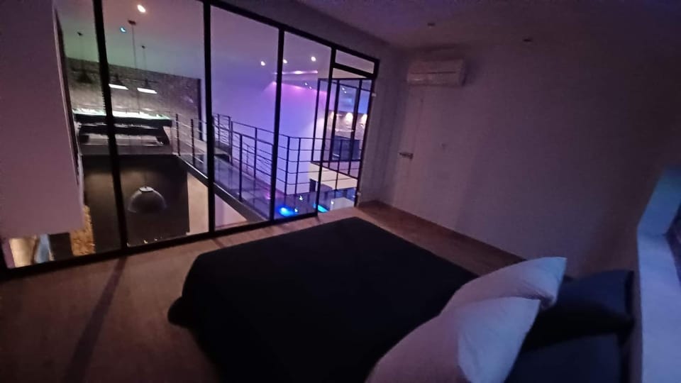 loft d architecte spa sauna billard 12 places ultra contemporain Apartment in Hauts-de-France