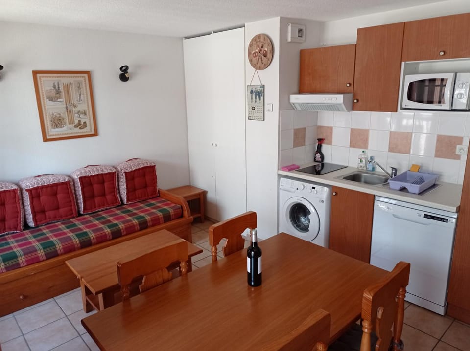 Communal kitchen