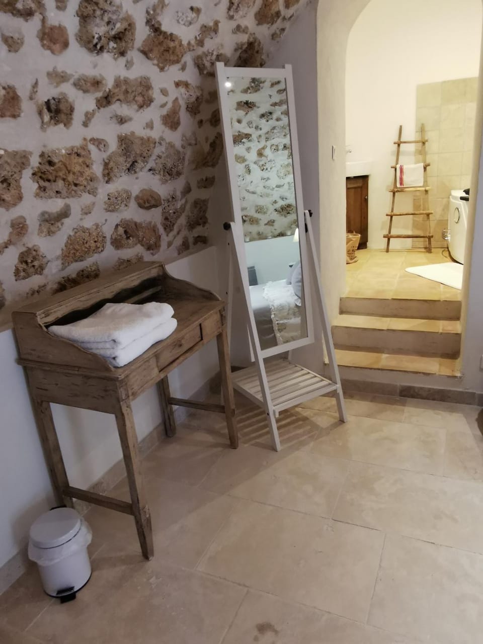 La Bastide du Capelier - Chambres d'hôtes avec baignoire balnéothérapie - 3 étoiles Bed and Breakfast in Salernes
