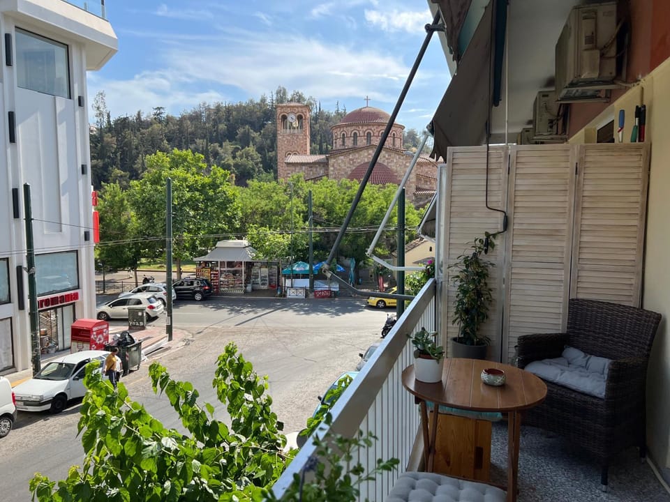 Neighbourhood, Balcony/Terrace, City view, Street view