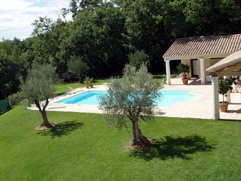 Patio, Garden, Swimming pool