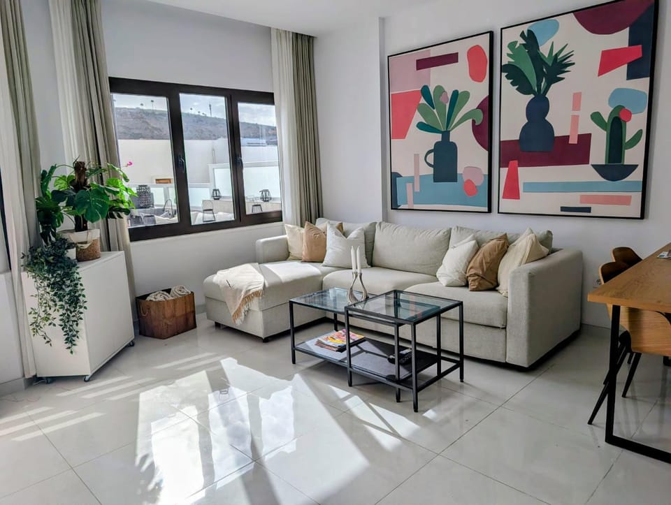 BIG sun terrace renovated 2-bedroom luxury duplex Apartment in Puerto Rico de Gran Canaria