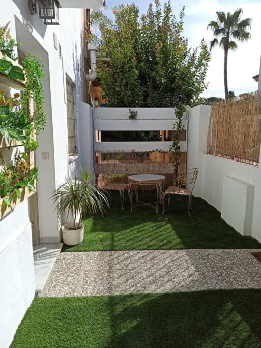 Garden, Garden view
