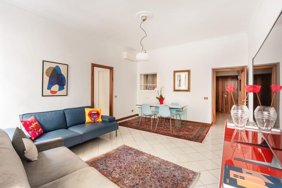Living room, Seating area