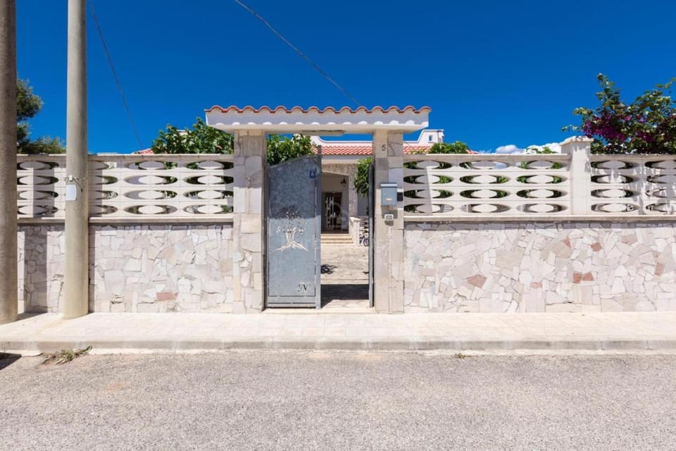 Property building, Landmark view