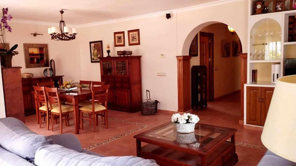 Living room, Lounge or bar, Seating area