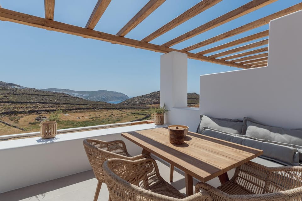 View (from property/room), Balcony/Terrace