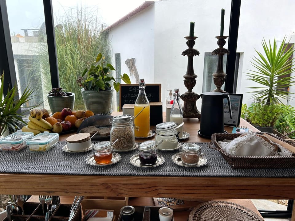 Breakfast, Continental breakfast