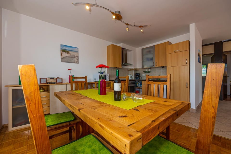 Apartment Svjetlana Apartment in Primorje-Gorski Kotar County