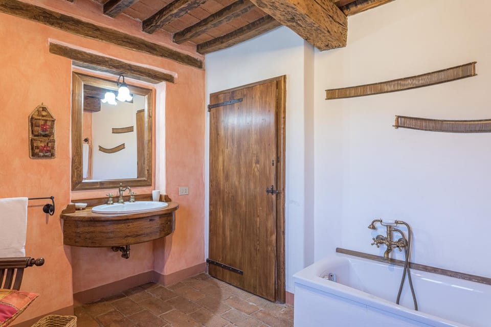 Podere Le Corone 14, Emma Villas Villa in Umbria
