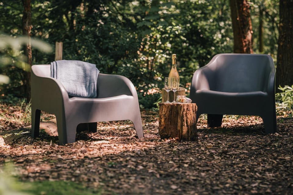 Garden, Seating area