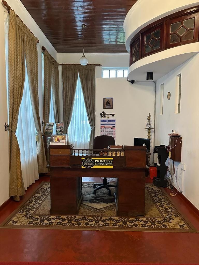 Princess Bungalows Bed and Breakfast in Nuwara Eliya